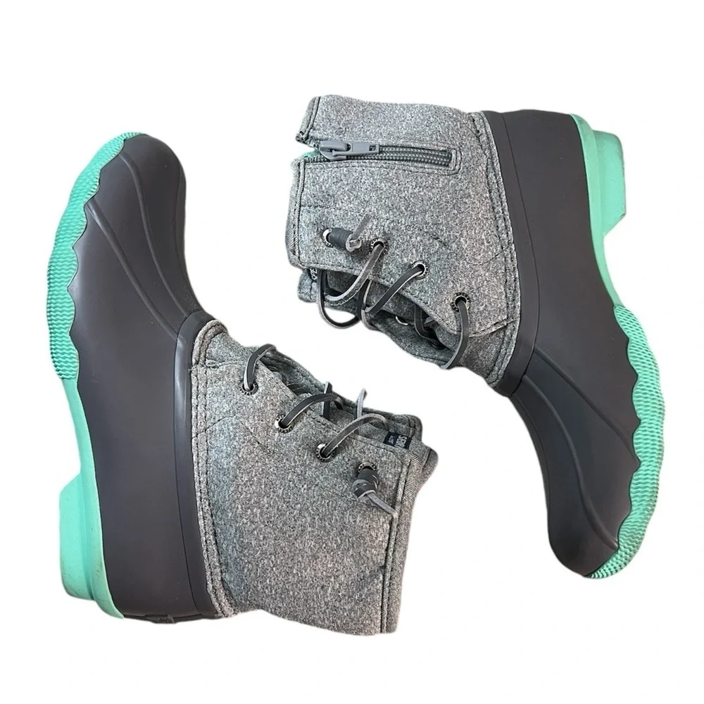 Sperry Saltwater Duck Boots Gray And Teal Green Size 4 Rain Snow Shoes